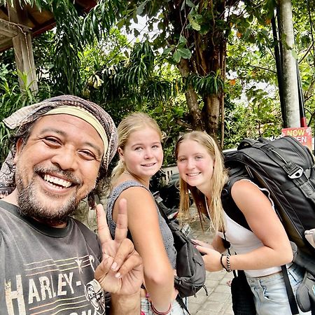 Bali Telaga Hati Yoga Healing And Retreat Center Hostel ซานูร์ ภายนอก รูปภาพ