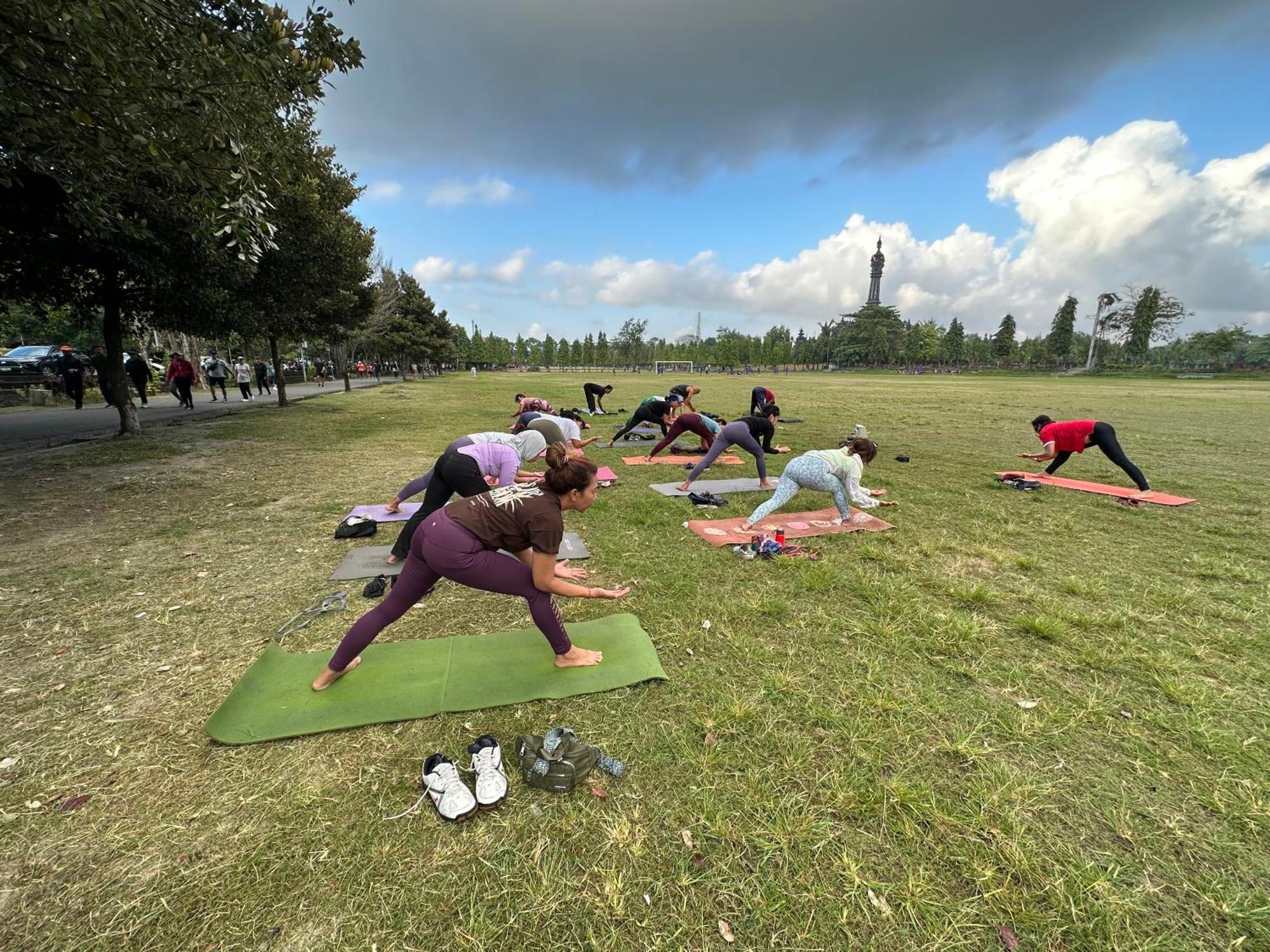 Bali Telaga Hati Yoga Healing And Retreat Center Hostel ซานูร์ ภายนอก รูปภาพ