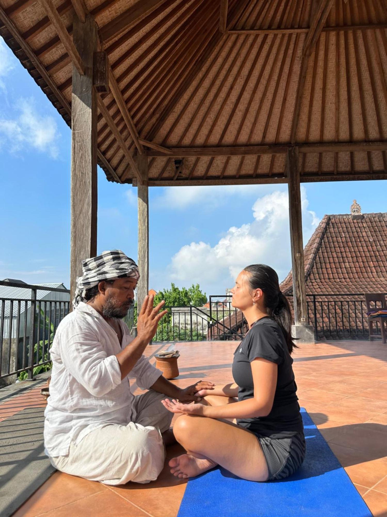 Bali Telaga Hati Yoga Healing And Retreat Center Hostel ซานูร์ ภายนอก รูปภาพ
