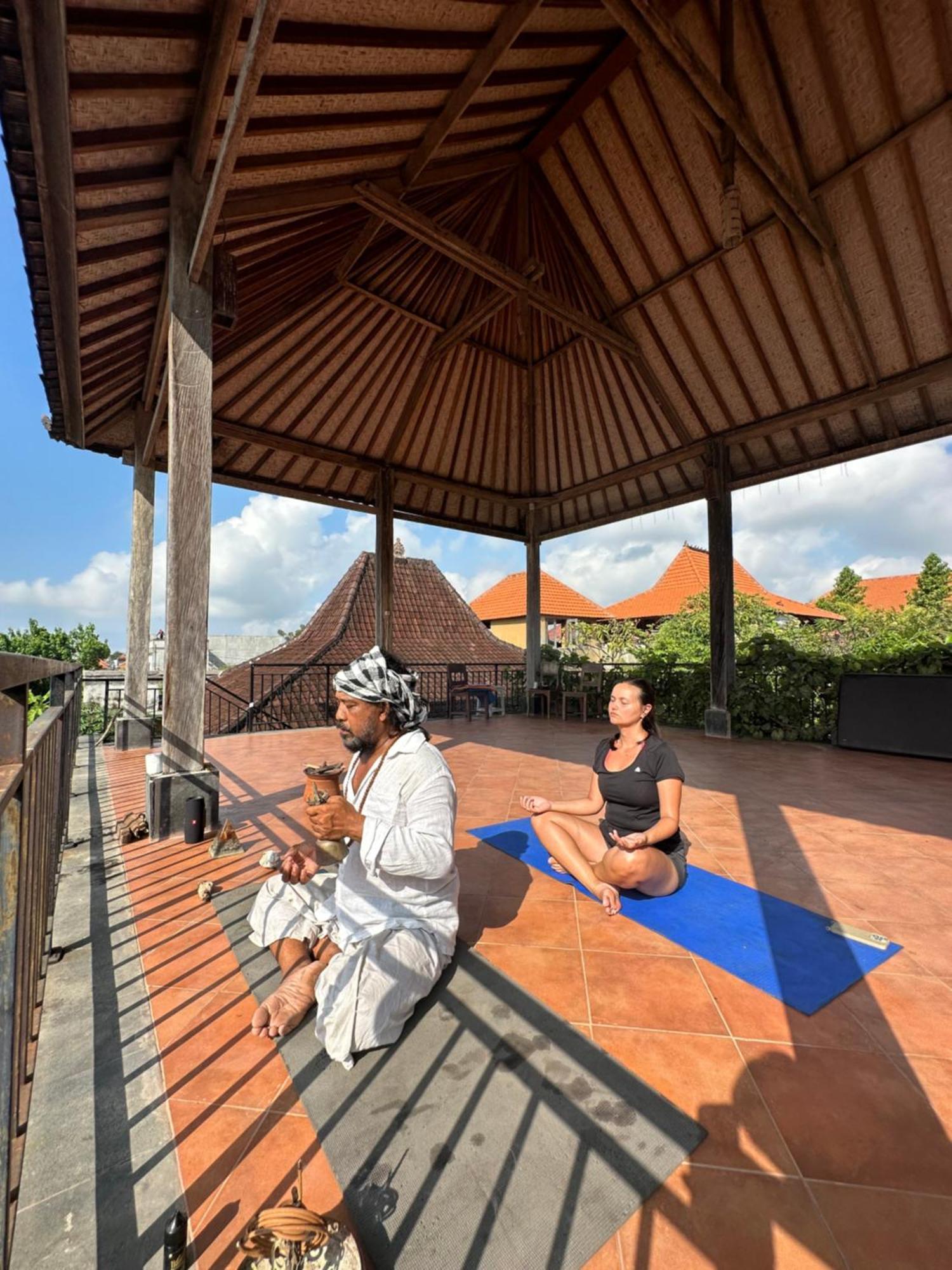 Bali Telaga Hati Yoga Healing And Retreat Center Hostel ซานูร์ ภายนอก รูปภาพ